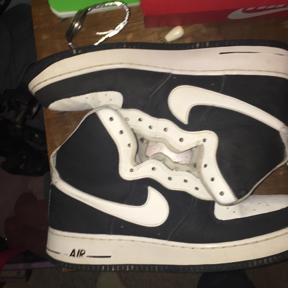 Air Force 1 - Picture 3 of 4